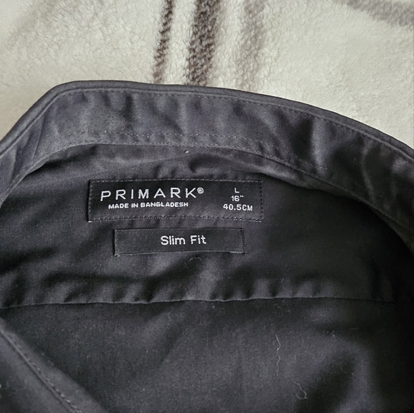 Button-down shirt - Picture 3 of 4